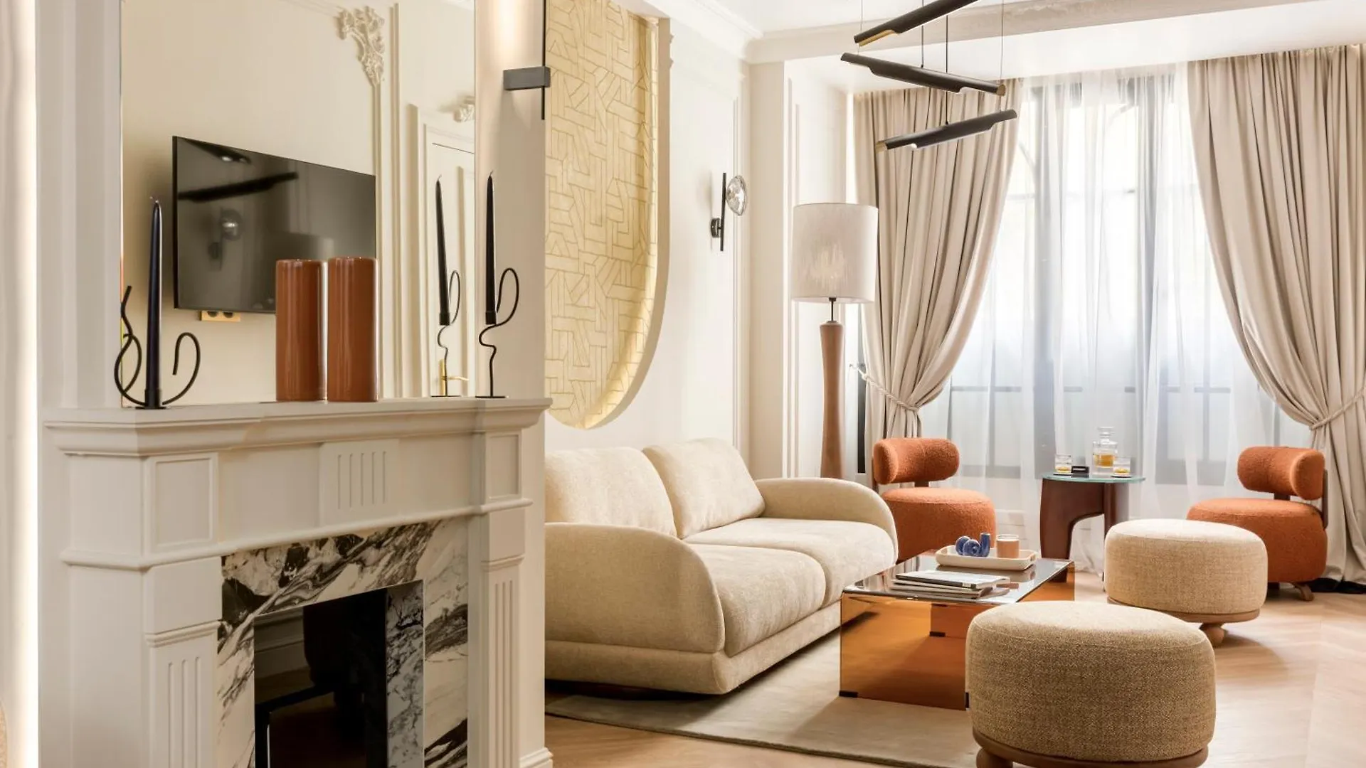 Merveil - Signature Suite -Tour Eiffel-Grenelle II Parijs