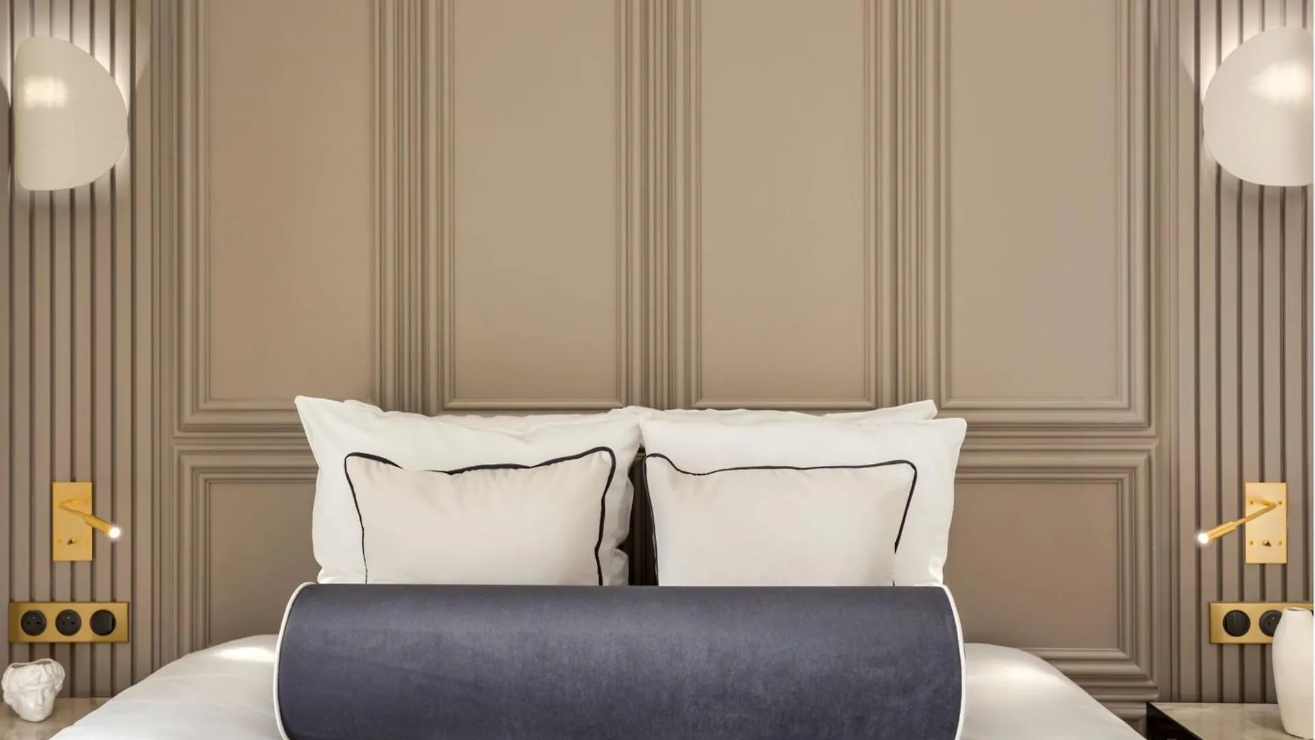 Apartment Merveil - Signature Suite -Tour Eiffel-Grenelle II Paris
