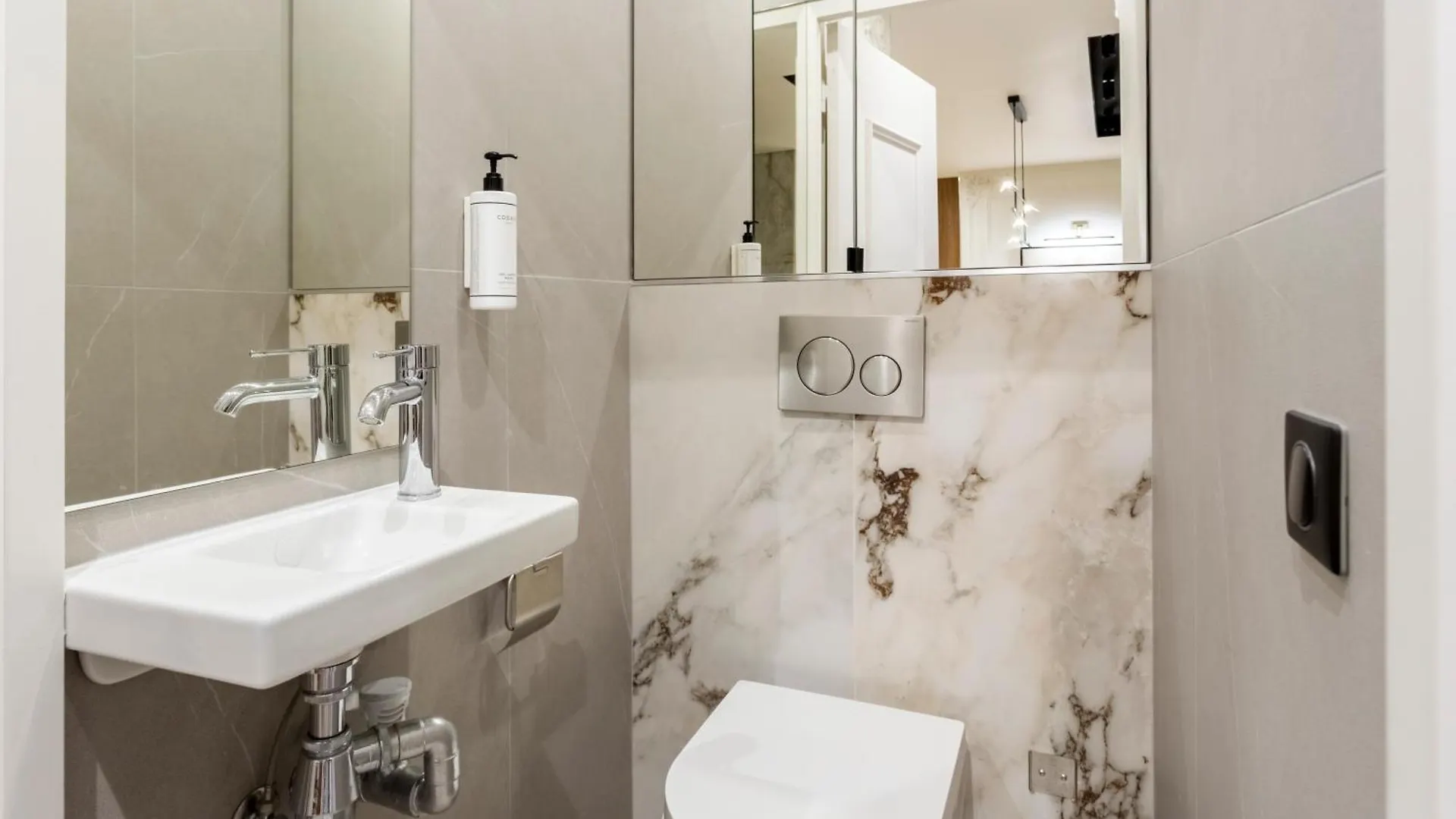 Merveil - Signature Suite -Tour Eiffel-Grenelle II Paris Appartement